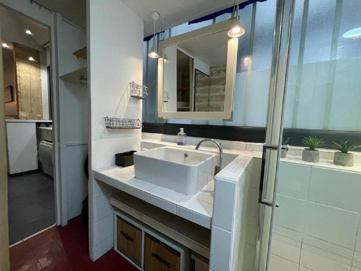 1 Bedroom Louvre Jeuneurs Parijs Buitenkant foto