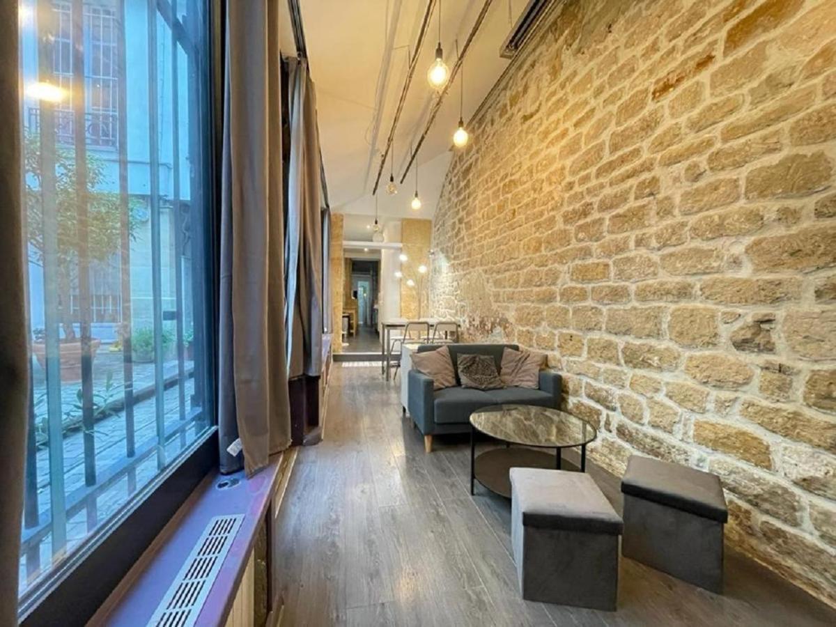 1 Bedroom Louvre Jeuneurs Parijs Buitenkant foto