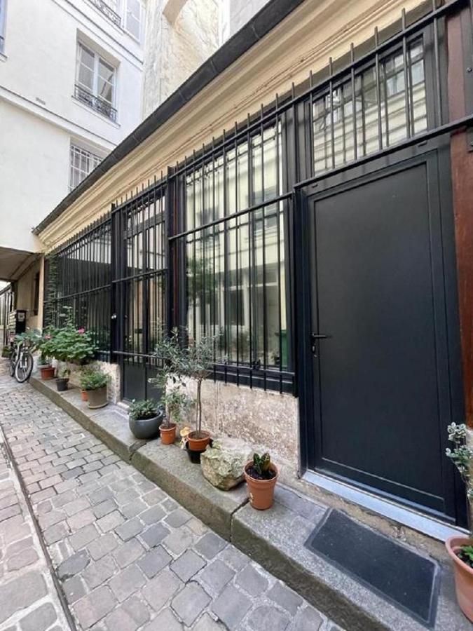 1 Bedroom Louvre Jeuneurs Parijs Buitenkant foto